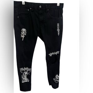 Broken Promises Ultra Slim Stretch Distressed Black Embroidered Jeans Sz 32